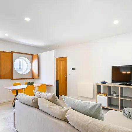 Familiar Na Se De - Afonso Henriques Apartment